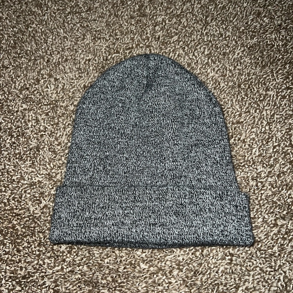Elegant Vintage OG Winter Warm Grey Black Knit Beanie Hat